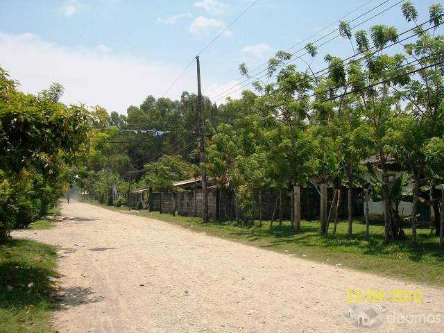 Vendo Casa con solar de 400 mts cuadrados a L 300,000.00 - 1
