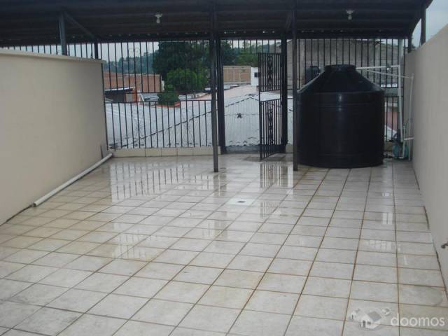 Alquilo Casa Vehicular en Res. Centroamérica (villa nazareno) - 1