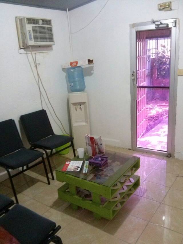 Alquilo local Comercial - 1